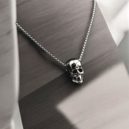 Skull pendent Necklace